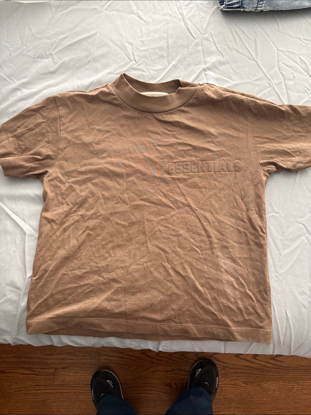ESSENTIALS Short Sleeve T-Shirt in Tan Brown